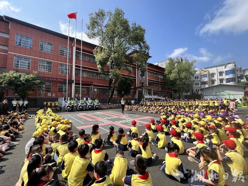 大连麻将穷胡下载官网
